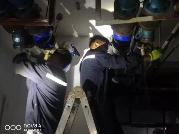 烈日炎炎，不能阻擋益和人為民服務(wù)之心！